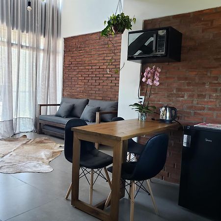 The Guest House Hostel Balneario Gaivota Екстер'єр фото