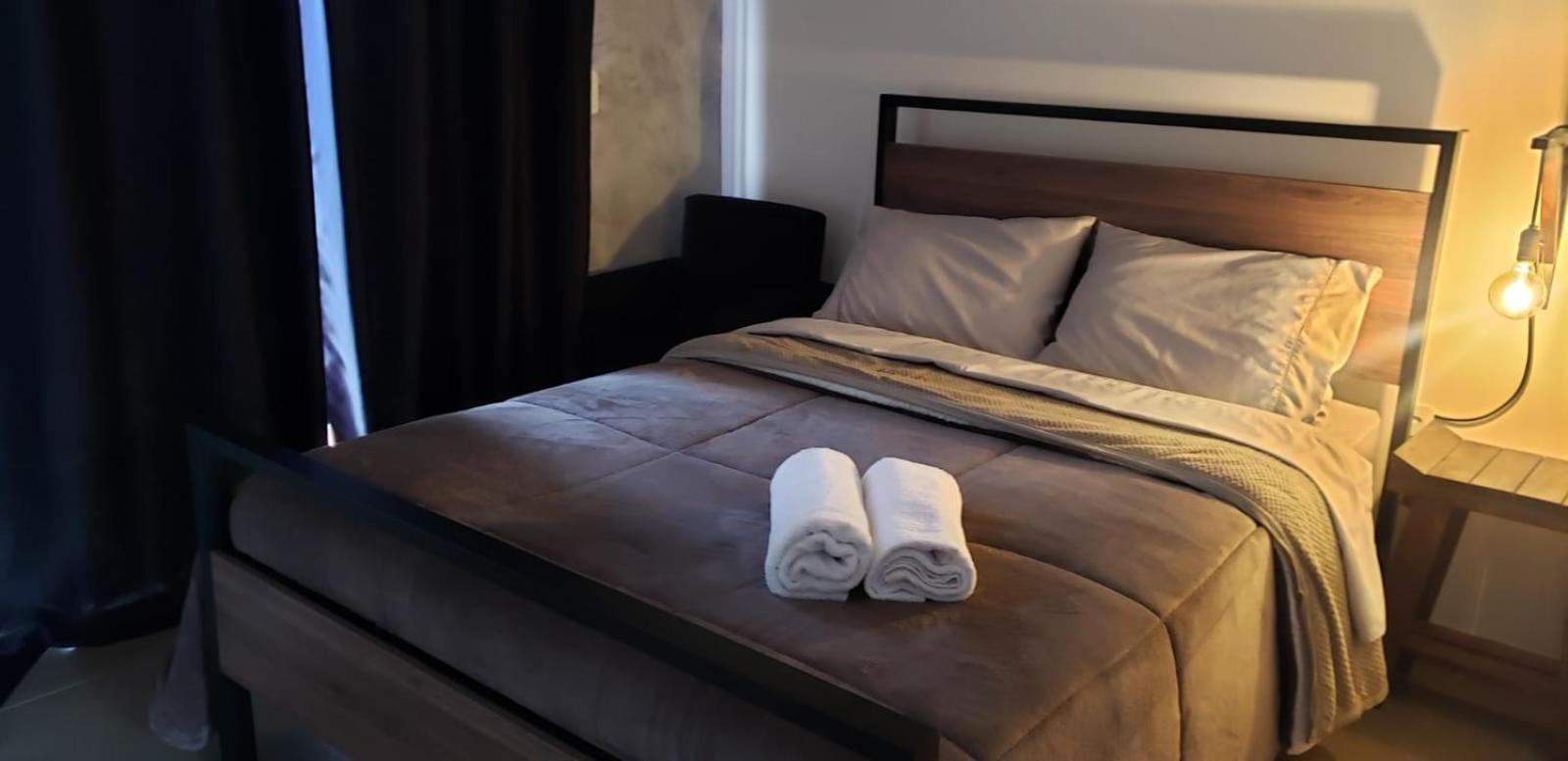 The Guest House Hostel Balneario Gaivota Екстер'єр фото