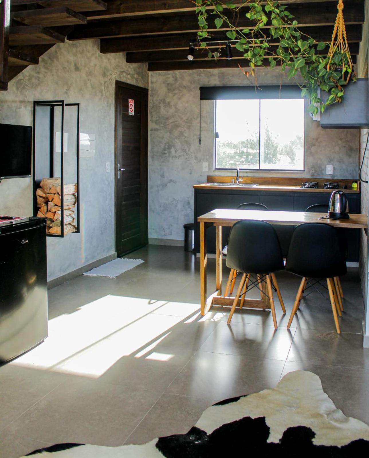 The Guest House Hostel Balneario Gaivota Екстер'єр фото
